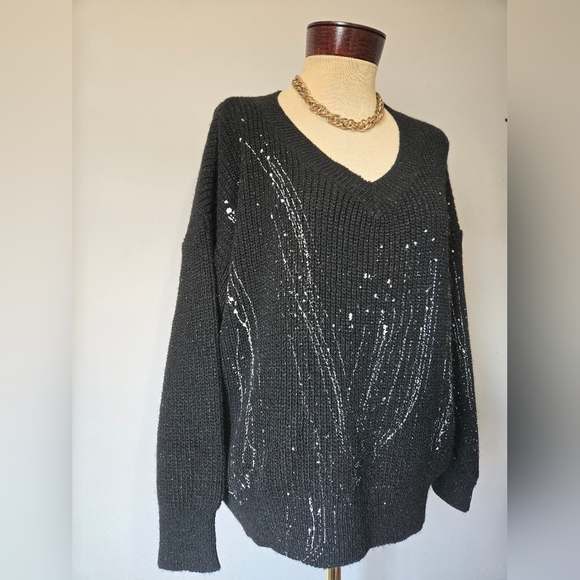 VITA VITALE ITALY Black V-Neck Wool Blend Knit Sweater With White Paint Splatter - Picture 2 of 12